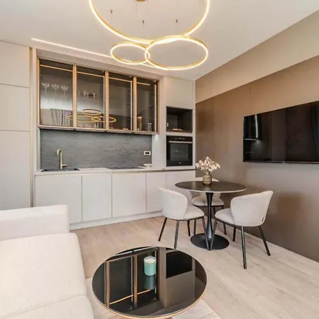 Apartman Luxury & Dijan